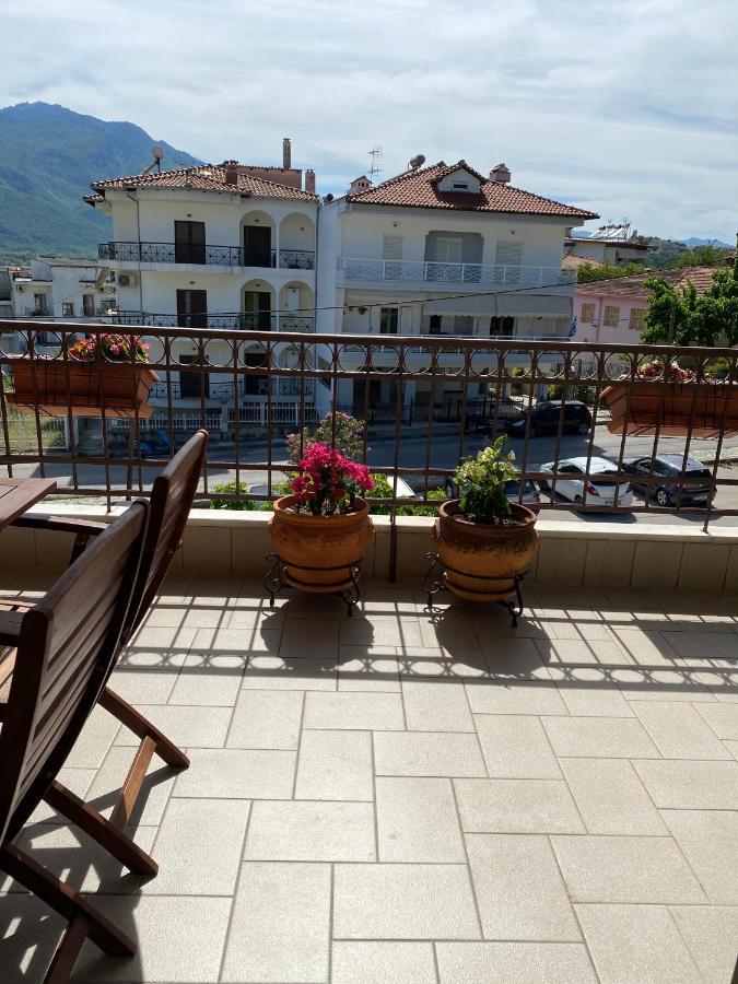 Saint Stephen'S Apartments At Meteora 2 كالامباكا المظهر الخارجي الصورة